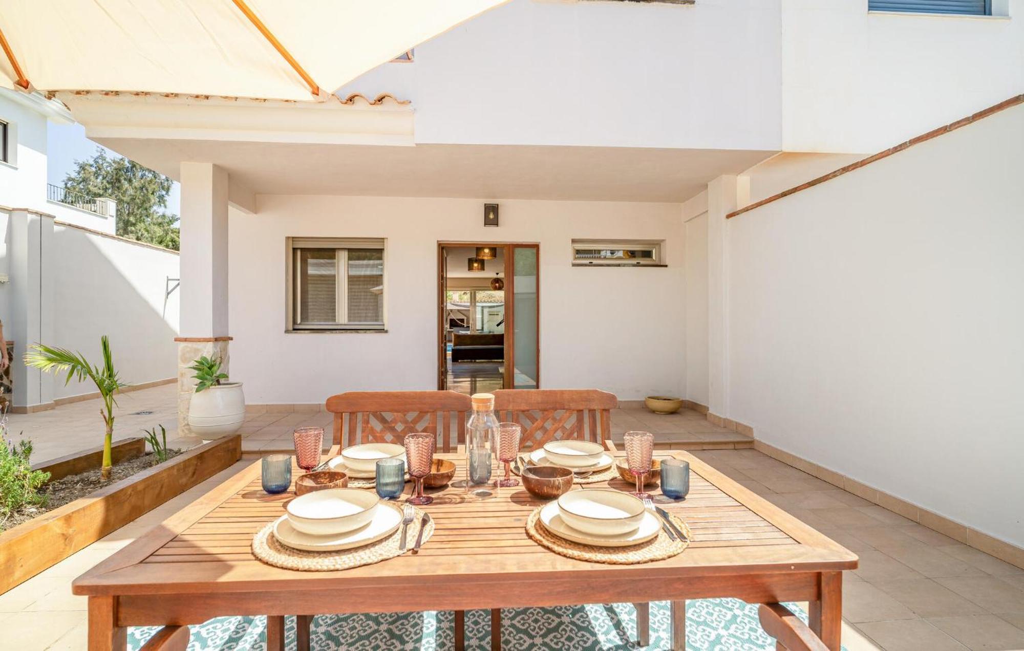 Casa De La Playa Benalmadena Villa ภายนอก รูปภาพ
